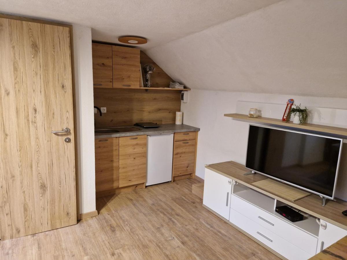 Koca Na Pikovem Apartment Crna na Koroskem Ngoại thất bức ảnh